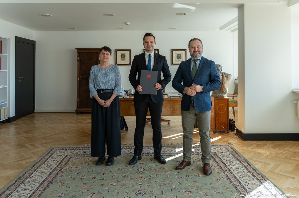 Damian Holewiusz kierownikiem Zakładu Gromadzenia i&nbsp;Uzupełniania Zbiorów