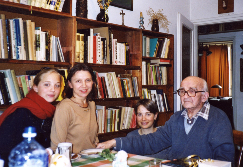 Henryk Sawoniak z córką i wnuczkami. Fot. z archiwum rodzinnego